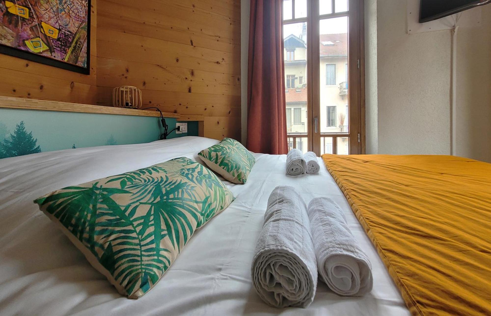 L'Isle - Lofts & Lakes Certified 5-Stars Annecy Exterior foto